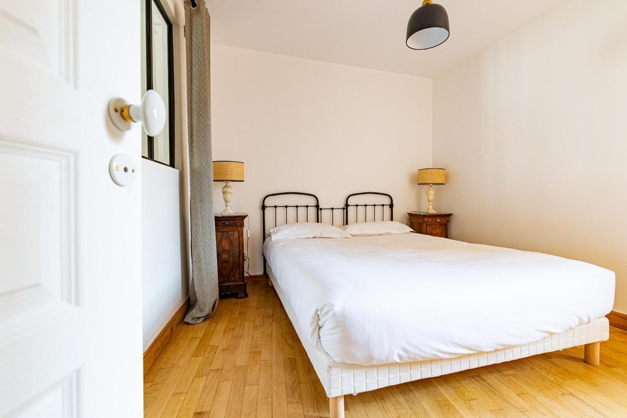 La Maison George Flavigny-sur-Ozerain Room photo